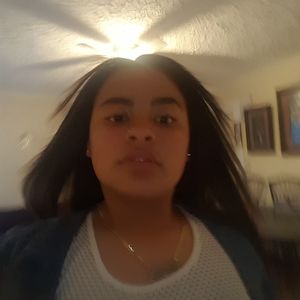 Meet your Posher, Daniela